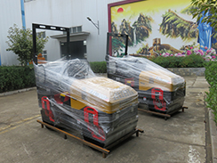 旺财28一批路面压路机装柜出口马来西亚